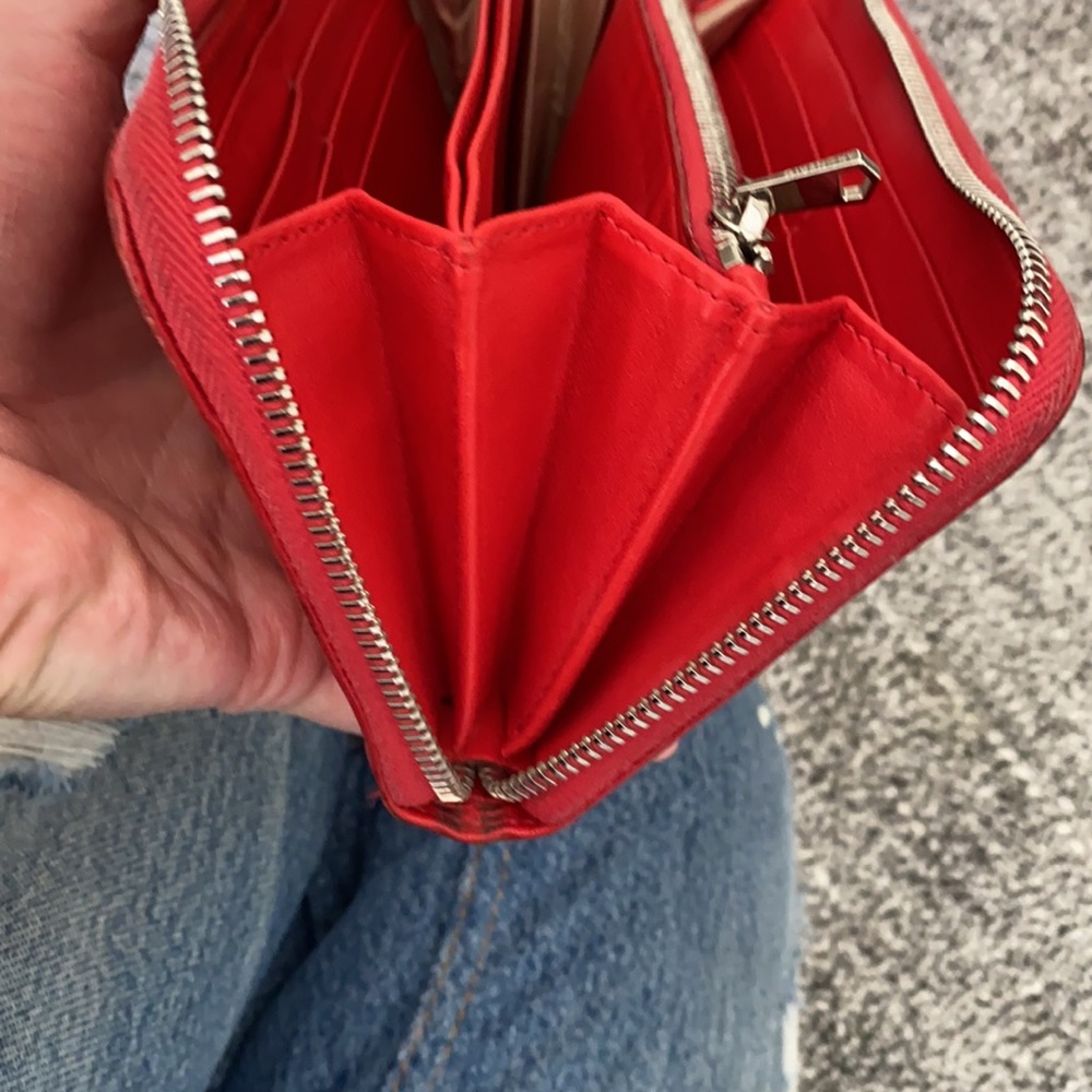 Givenchy Wallet - Picture 7 of 10